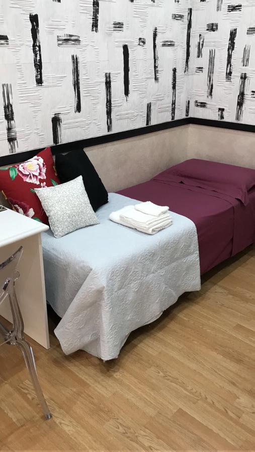 クロトーネ Donna Margharet Bed & Breakfast エクステリア 写真