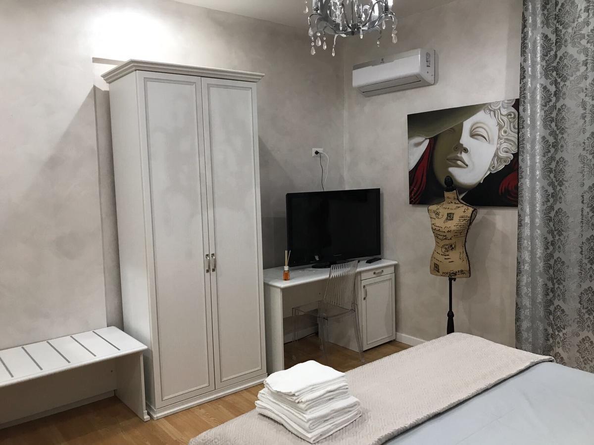 クロトーネ Donna Margharet Bed & Breakfast エクステリア 写真