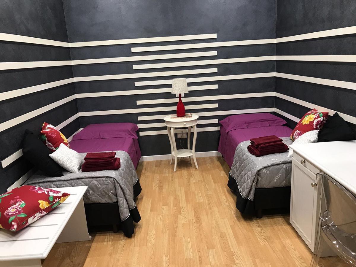 クロトーネ Donna Margharet Bed & Breakfast エクステリア 写真