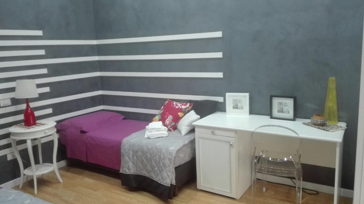 クロトーネ Donna Margharet Bed & Breakfast エクステリア 写真